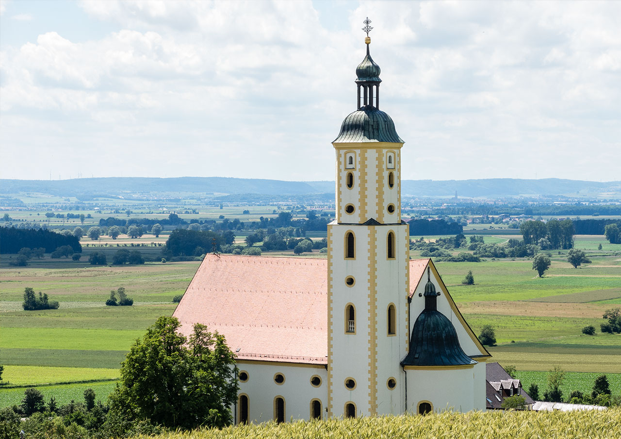 Kirchen und Klöster